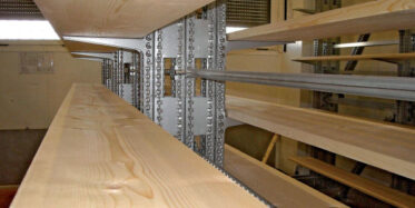 Regal zur Lagerung von Parmesan